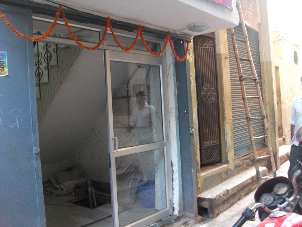 Hare Rama Hare Krishna Guest House — Photos 1
